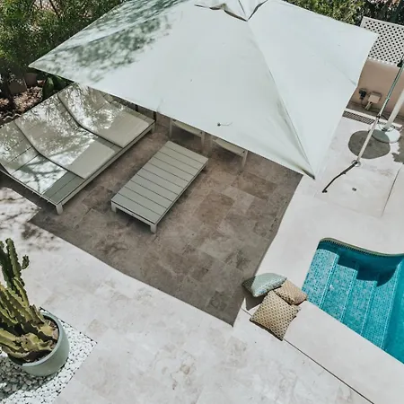 Apartment In Malaga 8 Mins From The Beach Exterior photo