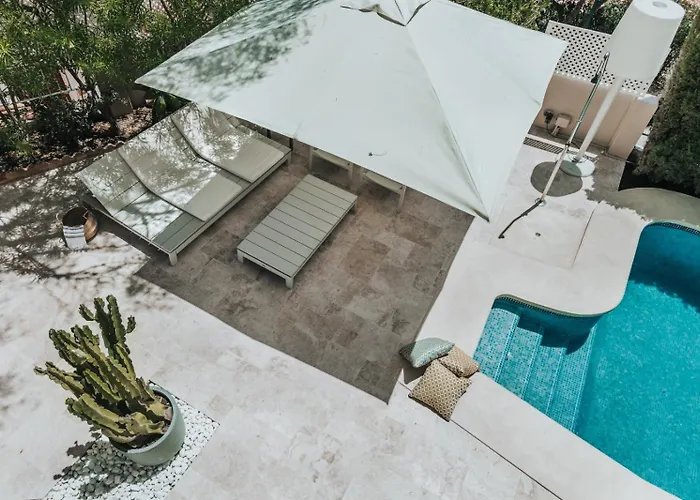Apartment In Malaga 8 Mins From The Beach