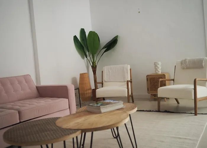 Apartment In Malaga 8 Mins From The Beach